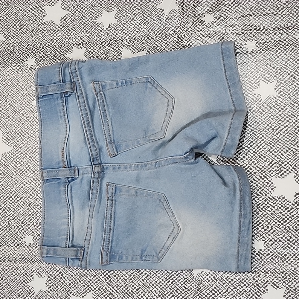 Shorts - Picture 2 of 2